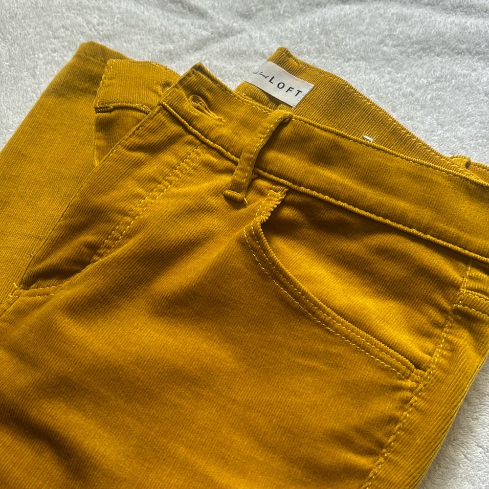 Loft high rise skinny gold color soft corduroy pants